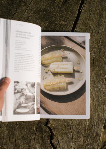 Oxymel_kruut_Wildkraeuter-82_61e68cd7-1de9-4ba4-ab9d-02e887ded159_360x