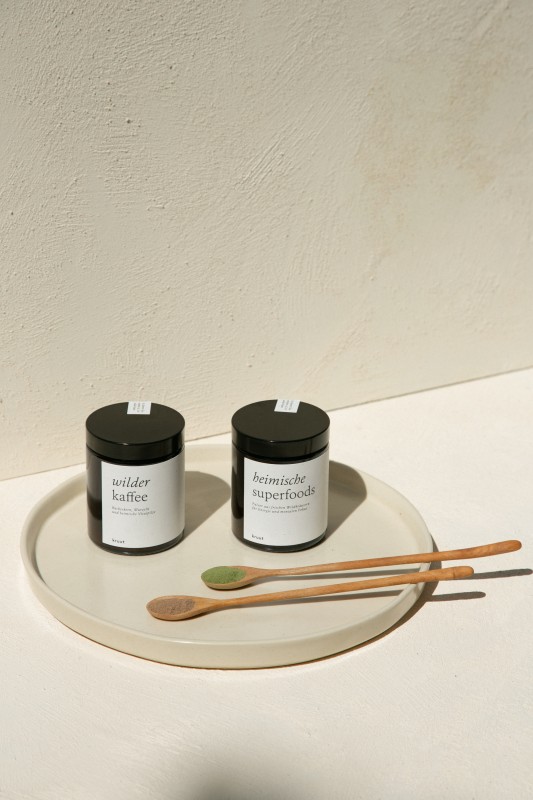 Wildpflanzen- Pulver